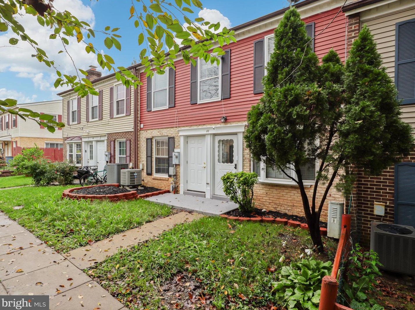 44 Hancock Pl, Leesburg, VA 20176-3348