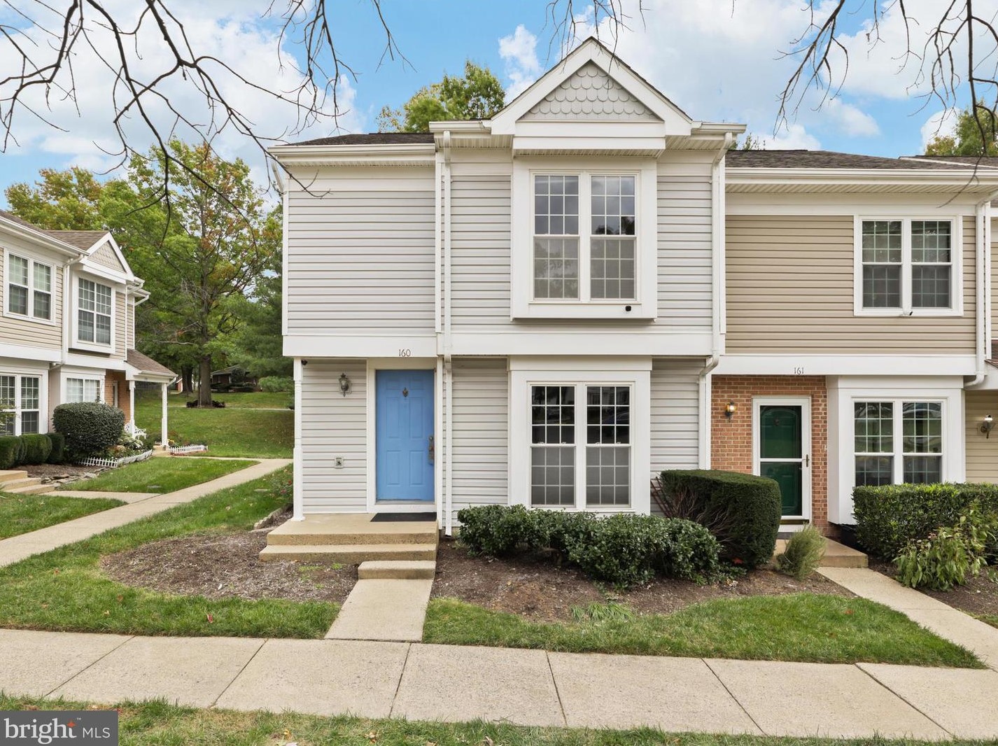 160 Edinburgh Square, Dulles, VA 20164