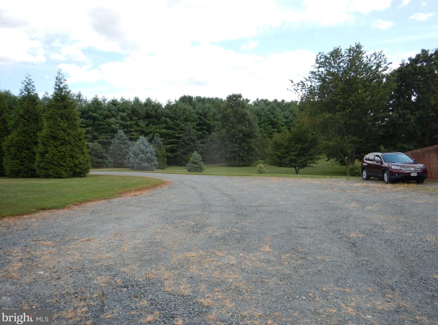 13884 Berlin Tpke, Lovettsville, VA 20180-3038