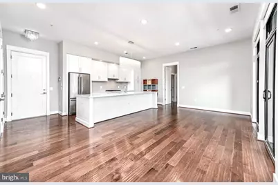 2 Stationmaster Street SE #302, Leesburg, VA 20175 - Photo 8