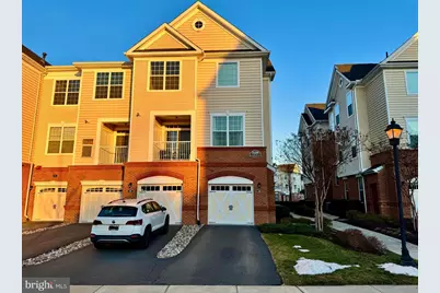 23290 Milltown Knoll Square #114, Ashburn, VA 20148 - Photo 1