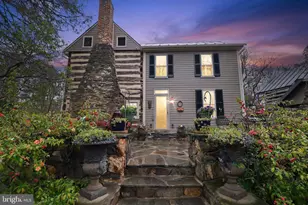 37275 Charles Town, Hillsboro, VA 20132 - Photo 4