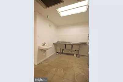 22636 Glenn Drive #102, Sterling, VA 20164 - Photo 8