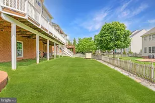 22838 Arbor View Dr, Brambleton, VA 20148 - Photo 64