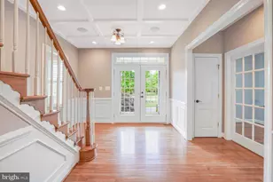 22838 Arbor View Dr, Brambleton, VA 20148 - Photo 8