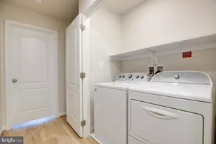 43180 Loudoun Reserve Dr, Ashburn, VA 20148 - Photo 28