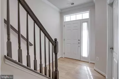 43180 Loudoun Reserve Drive, Ashburn, VA 20148 - Photo 2