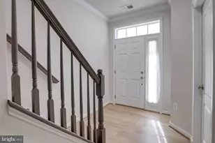 43180 Loudoun Reserve Dr, Ashburn, VA 20148 - Photo 2