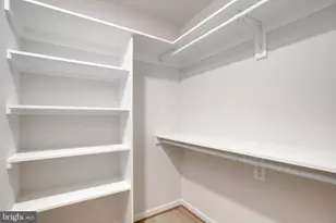 43180 Loudoun Reserve Dr, Ashburn, VA 20148 - Photo 38