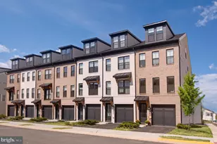 22892 Tawny Pne Sq, Ashburn, VA 20148 - Photo 1