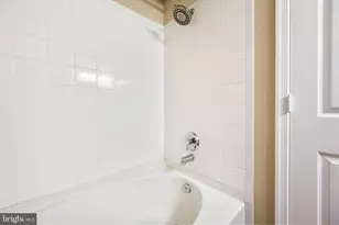 86 Sugarland Run Dr, Sterling, VA 20164 - Photo 8