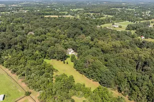 19033 Otley Rd, Purcellville, VA 20132 - Photo 18