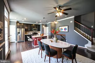 43368 Town Gate Square, Chantilly, VA 20152 - Photo 2