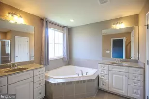 43368 Town Gate Square, Chantilly, VA 20152 - Photo 30