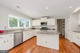 20624 Camptown Ct, Ashburn, VA 20147 - Photo 16