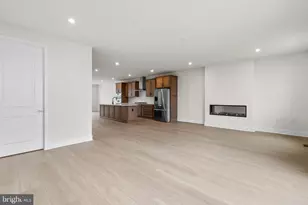 44486 Lowestoft Sq, Ashburn, VA 20147 - Photo 12