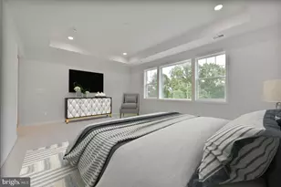 42010 Night Nurse Cir, Ashburn, VA 20148 - Photo 8