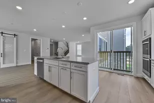 42010 Night Nurse Cir, Ashburn, VA 20148 - Photo 22