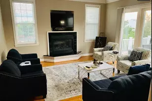 25189 Blackstone Ct, Chantilly, VA 20152 - Photo 6