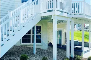 25189 Blackstone Ct, Chantilly, VA 20152 - Photo 4