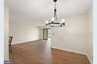 19385 Cypress Ridge Terrace #522, Leesburg, VA 20176 - Photo 10