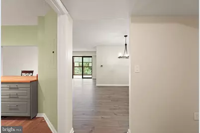 19385 Cypress Ridge Terrace #522, Leesburg, VA 20176 - Photo 8