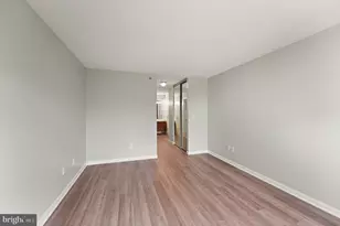 19385 Cypress Ridge Terrace, Leesburg, VA 20176 - Photo 24