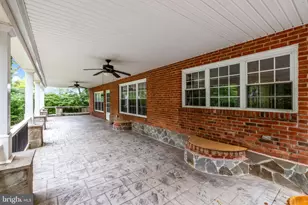 45545 Lakeside Dr, Sterling, VA 20165 - Photo 8