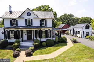 20857 Ashburn Rd, Ashburn, VA 20147 - Photo 1