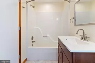 39368 Longhill Ln, Aldie, VA 20105 - Photo 40