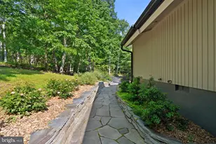 39368 Longhill Ln, Aldie, VA 20105 - Photo 84