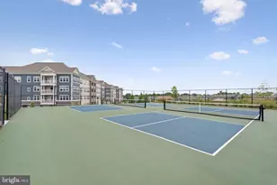 21630 Hawksbill High Cir, Sterling, VA 20164 - Photo 46