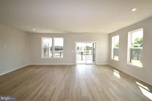 43795 Middleway Ter, Ashburn, VA 20147 - Photo 8