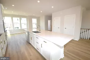 43795 Middleway Ter, Ashburn, VA 20147 - Photo 24