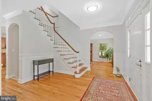 116 Lake Dr, Sterling, VA 20164 - Photo 6