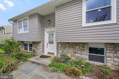 102 N Garfield Road, Sterling, VA 20164 - Photo 4