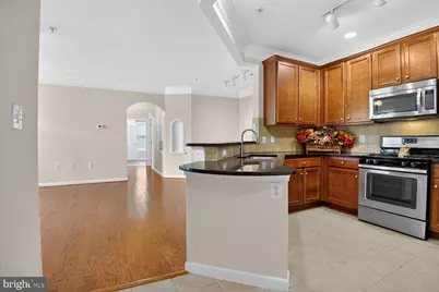 503 Sunset View Terrace SE #208, Leesburg, VA 20175 - Photo 8