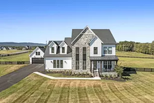 38906 Rumely Wy, Waterford, VA 20197 - Photo 2