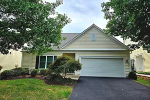 20667 Golden Ridge Dr, Ashburn, VA 20147 - Photo 1
