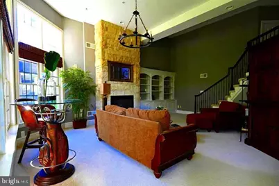 20366 Fallsway Ter, Sterling, VA 20165 - Photo 36