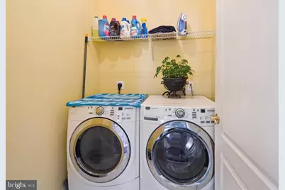 20366 Fallsway Ter, Sterling, VA 20165 - Photo 32