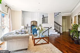 20366 Fallsway Terrace, Sterling, VA 20165 - Photo 10