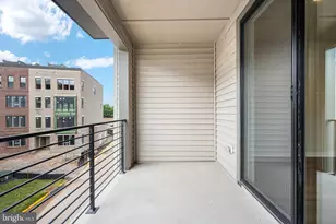 22141 Midmoore Dr, Ashburn, VA 20148 - Photo 12