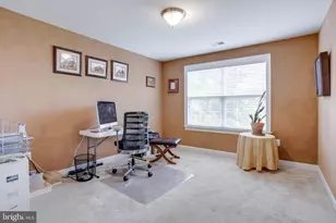 25184 Crested Wheat Dr, Aldie, VA 20105 - Photo 32