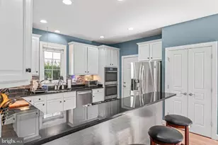 23251 Christopher Thomas Ln, Brambleton, VA 20148 - Photo 14