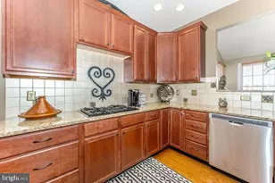 [Address not provided], Sterling, VA 20166 - Photo 12