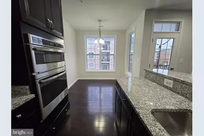 23590 Buckland Farm Terrace, Ashburn, VA 20148 - Photo 8