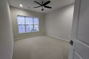 23590 Buckland Farm Terrace, Ashburn, VA 20148 - Photo 32