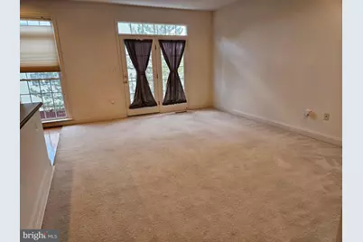 25860 Commons Square, Chantilly, VA 20152 - Photo 10