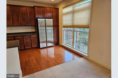 25860 Commons Square, Chantilly, VA 20152 - Photo 6